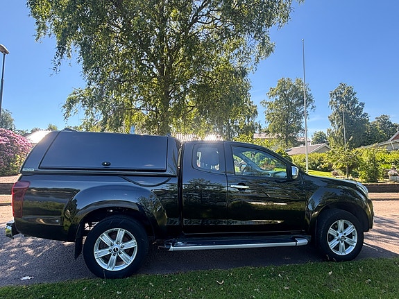 Isuzu D-max 7 of 10