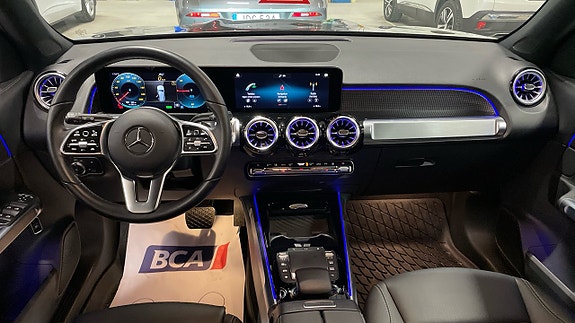Mercedes-Benz EQB300 5 of 5