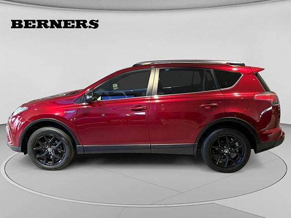 Toyota RAV4 2 of 5