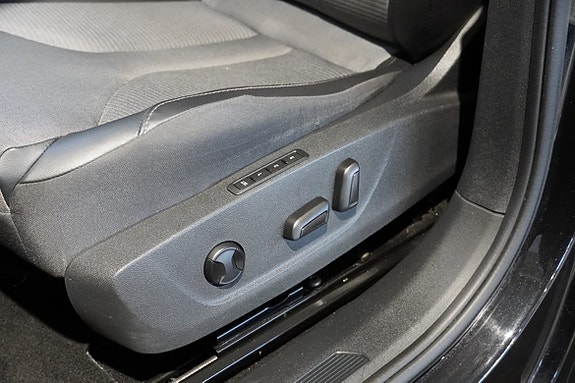Skoda Enyaq 5 of 5