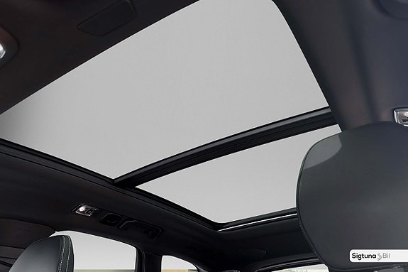 Volvo XC60 15 of 30