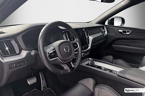 Volvo XC60 9 of 30