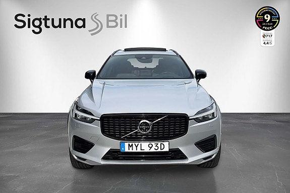 Volvo XC60 2 of 30