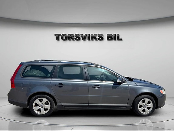 Volvo V70 6 of 14