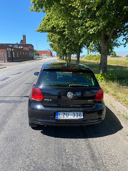 Volkswagen Polo 3 of 5