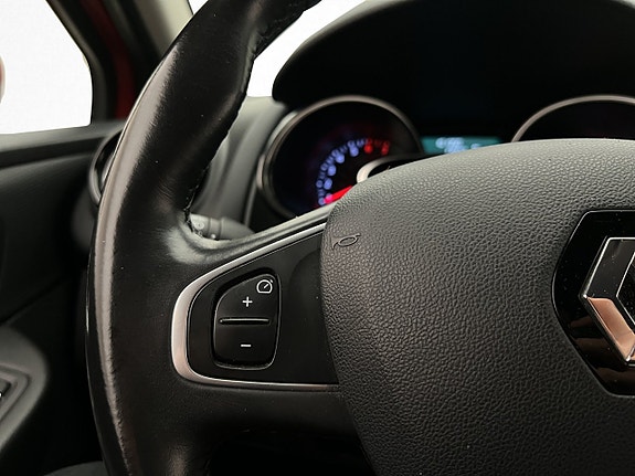 Renault Clio 12 of 28
