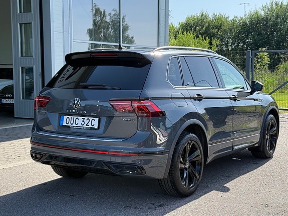 Volkswagen Tiguan 4 of 5