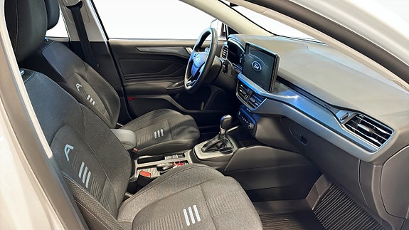 Ford Focus 3 of 12