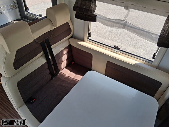 Adria Matrix Supreme M 687 SLT / Solpanel / Litiumbatteri 16 of 21