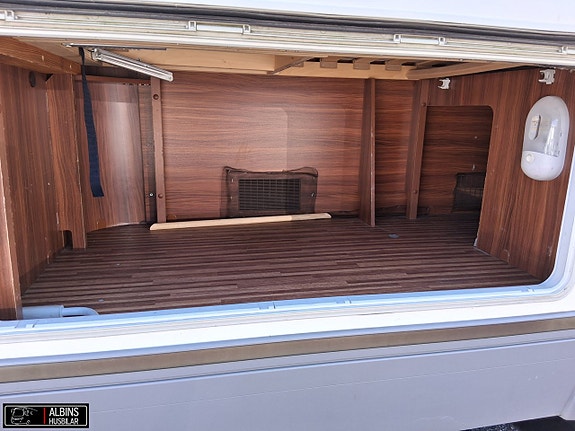 Adria Matrix Supreme M 687 SLT / Solpanel / Litiumbatteri 7 of 21