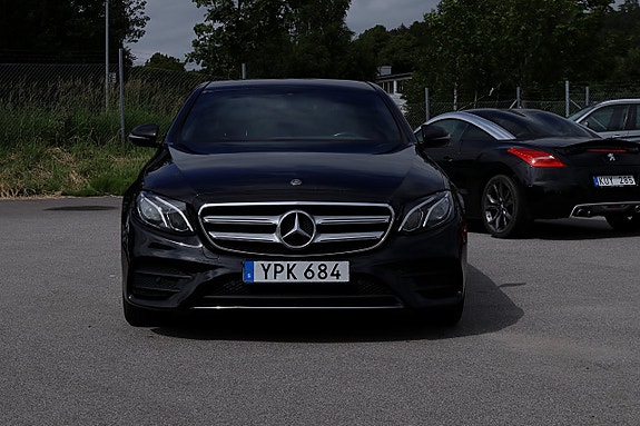 Mercedes-Benz E220 d 7 of 27