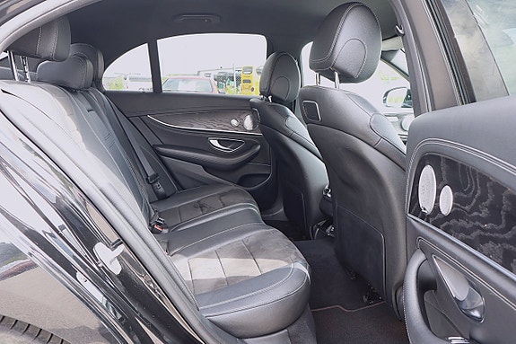 Mercedes-Benz E220 d 24 of 27
