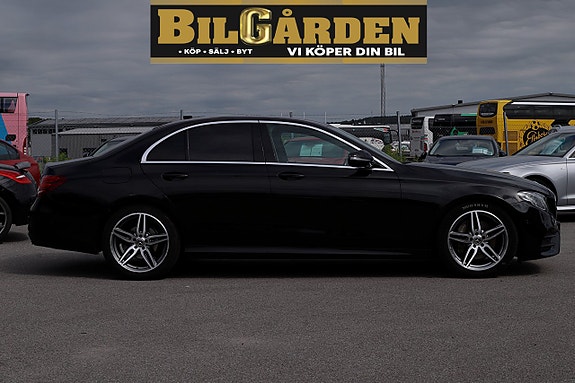 Mercedes-Benz E220 d 3 of 5