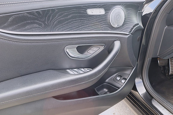 Mercedes-Benz E220 d 22 of 27