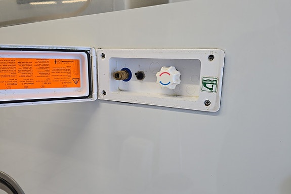 Bürstner Ixeo 744 177Hk Automat, ALDE, Solcell, Bodels Ac, Utv dusch 28 of 30