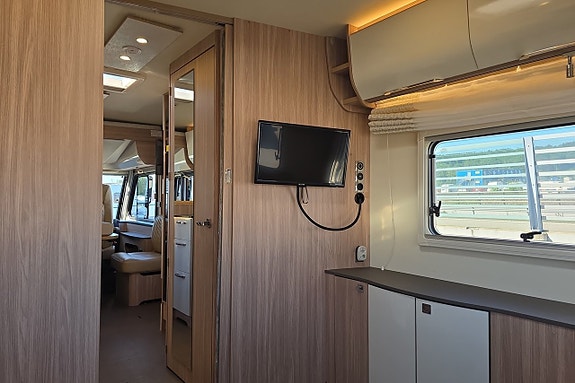 Bürstner Ixeo 744 177Hk Automat, ALDE, Solcell, Bodels Ac, Utv dusch 17 of 30