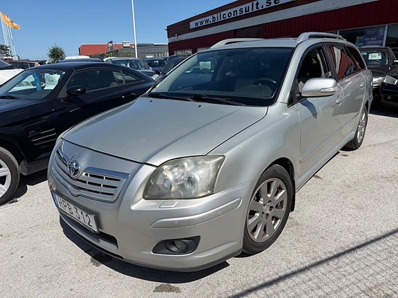 Toyota Avensis 17 of 28