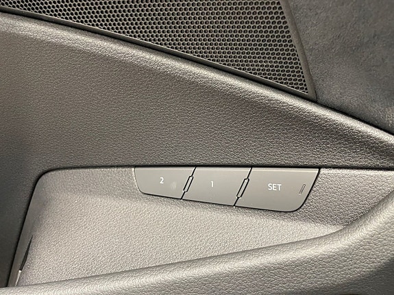 Audi Q8 19 of 19
