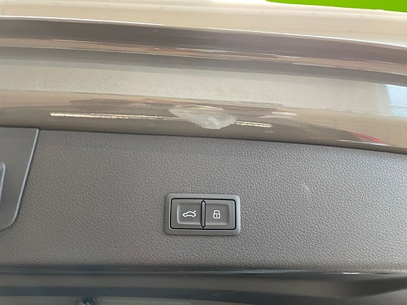 Audi Q8 9 of 19
