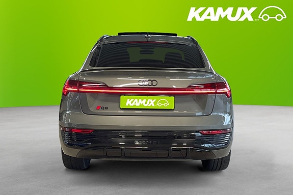 Audi Q8 5 of 5