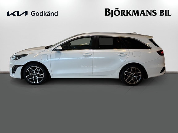 Kia Ceed 4 of 15