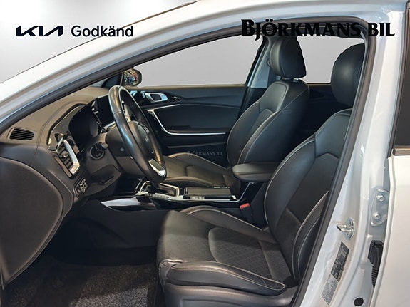 Kia Ceed 8 of 15