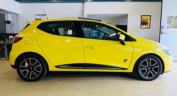 Renault Clio 10 of 20