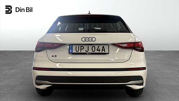 Audi A3 5 of 5