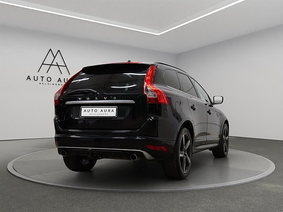 Volvo XC60 4 of 23