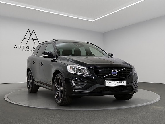 Volvo XC60 3 of 23