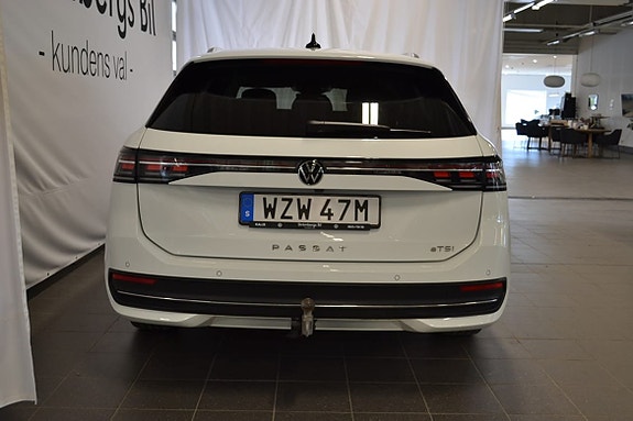 Volkswagen Passat 4 of 5
