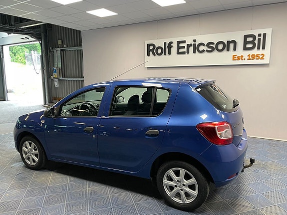 Dacia Sandero 3 of 5