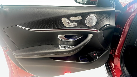 Mercedes-Benz E220 d 11 of 13