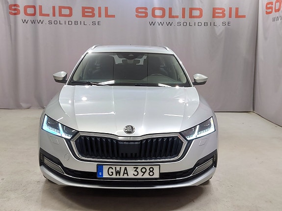 Skoda Octavia 3 of 5