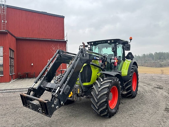 CLAAS Arion 650 Cmatic 5 of 17