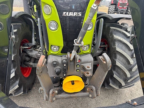 CLAAS Arion 650 Cmatic 8 of 17
