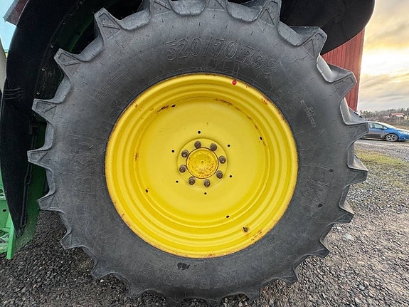 John Deere 6130 R 16 of 16