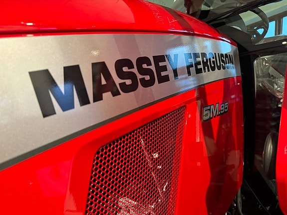 Massey Ferguson 5M 95 12 of 14