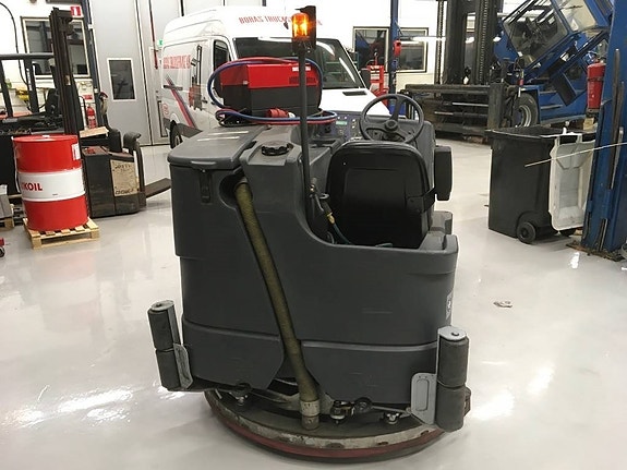 Nilfisk CS7000 3 of 5