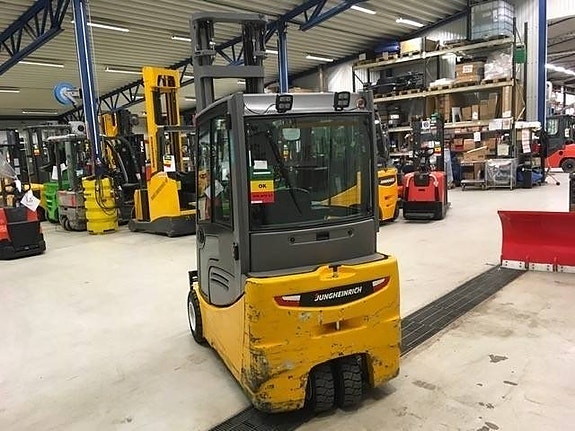 Jungheinrich EFG 220 3 of 7