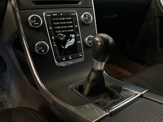 Volvo V60 10 of 11