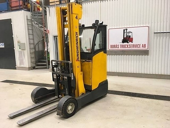 Jungheinrich truck ETV C 20 3 of 5