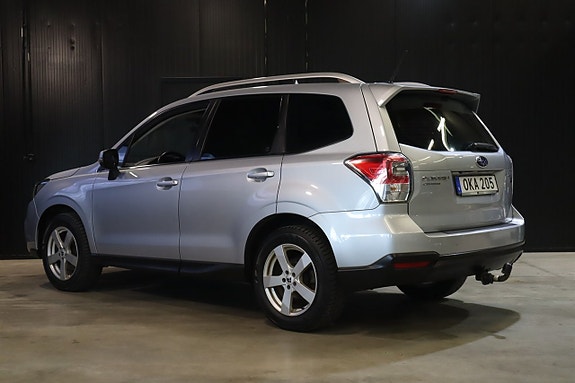 Subaru Forester 4 of 5