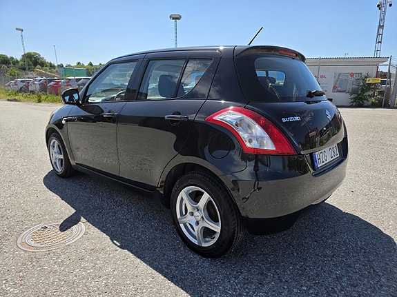 Suzuki Swift 4 of 8