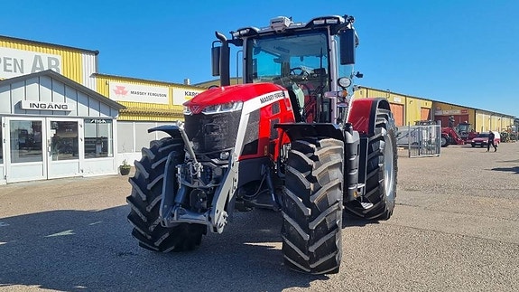 Massey Ferguson 8S.225 Exclusive Dyna-VT 4 of 12