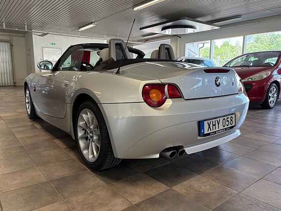BMW Z4 3 of 5