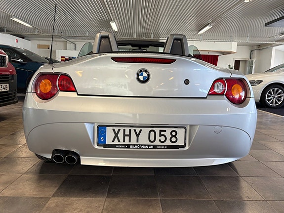 BMW Z4 4 of 5