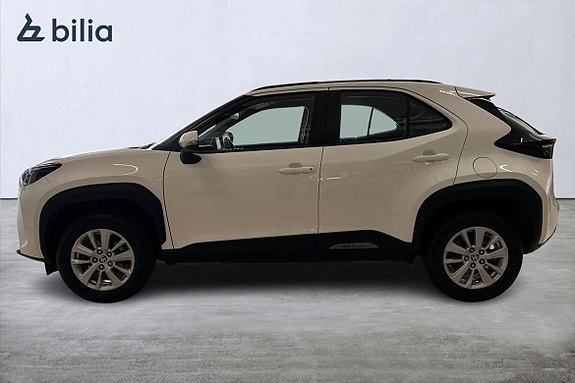 Toyota Yaris Cross 3 of 5