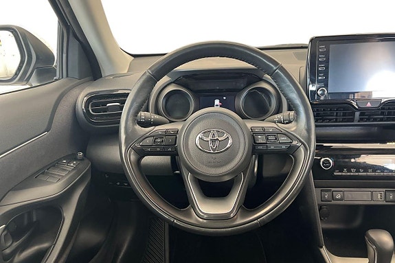 Toyota Yaris Cross 11 of 21