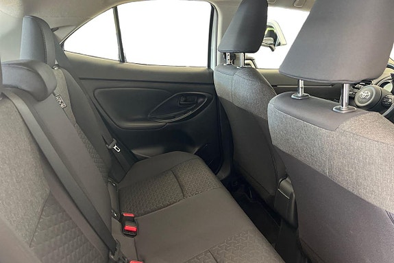 Toyota Yaris Cross 9 of 21